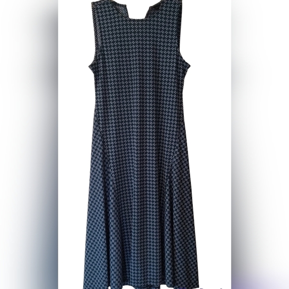 Ann Taylor NWT Geo Drapey Mid Flare Dress Size Sm - Picture 3 of 13